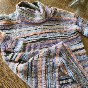 Cowl/ TurtleNeck Sweater